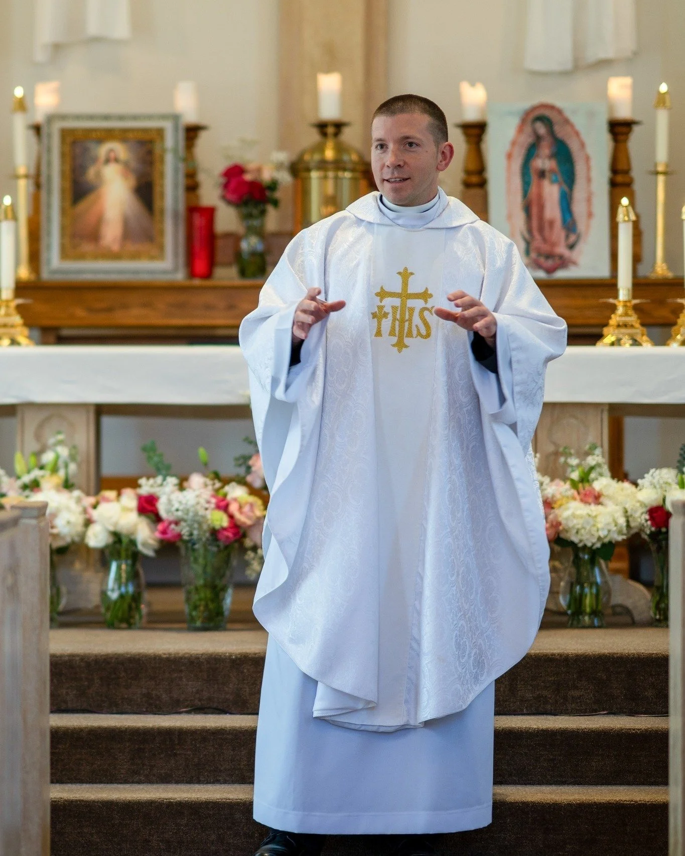 Here are some highlights from our Triduum at the University of Denver, where Fr. Paul is the chaplain. Photos courtesy of Cameron Hills.