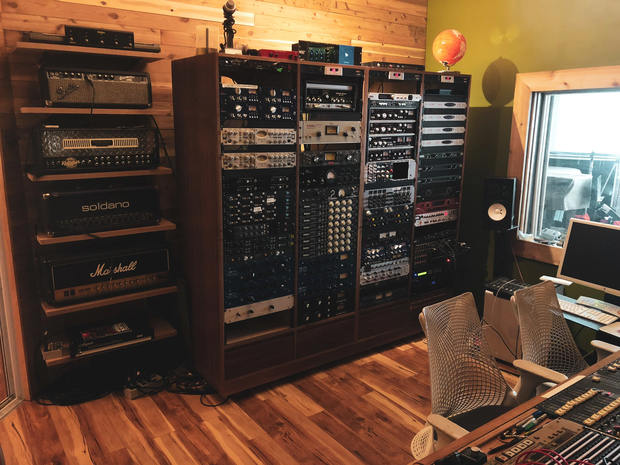 NYC / The Overlook / Control Room
