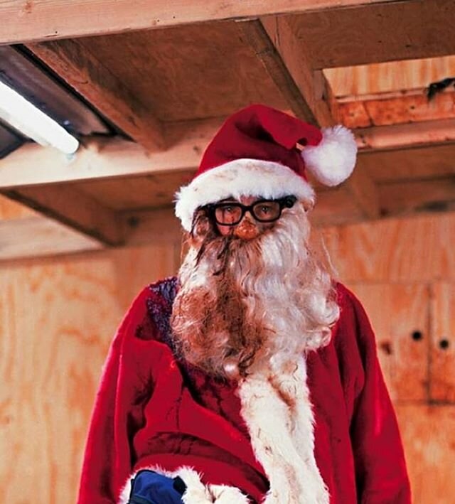 Merry Christmas from @goldhurst_ #PaulMcCarthy #SantaChocolateShop @hauserwirth .
#GoldhurstArtAdvisory #artcollector #artadvisory #contemporaryart #modernart #galleryart #artgallery #artlovers #finearts #art #arte #Artist #artsy #AbstractArt #artwo