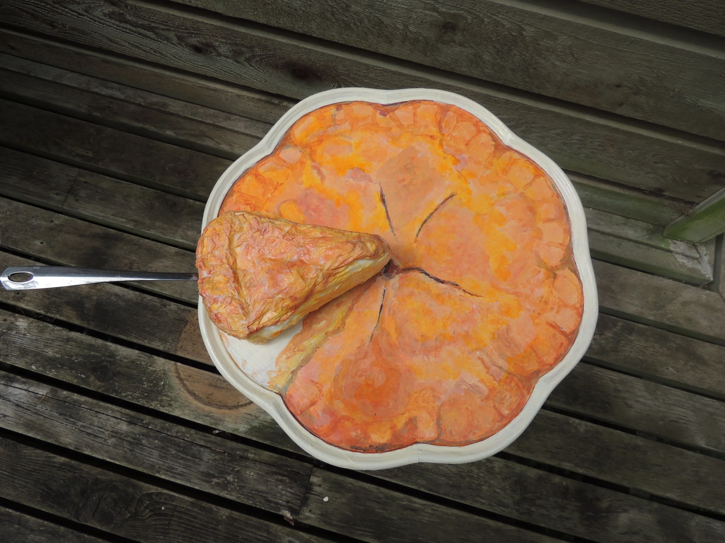 Top detail - Pie Crust Table