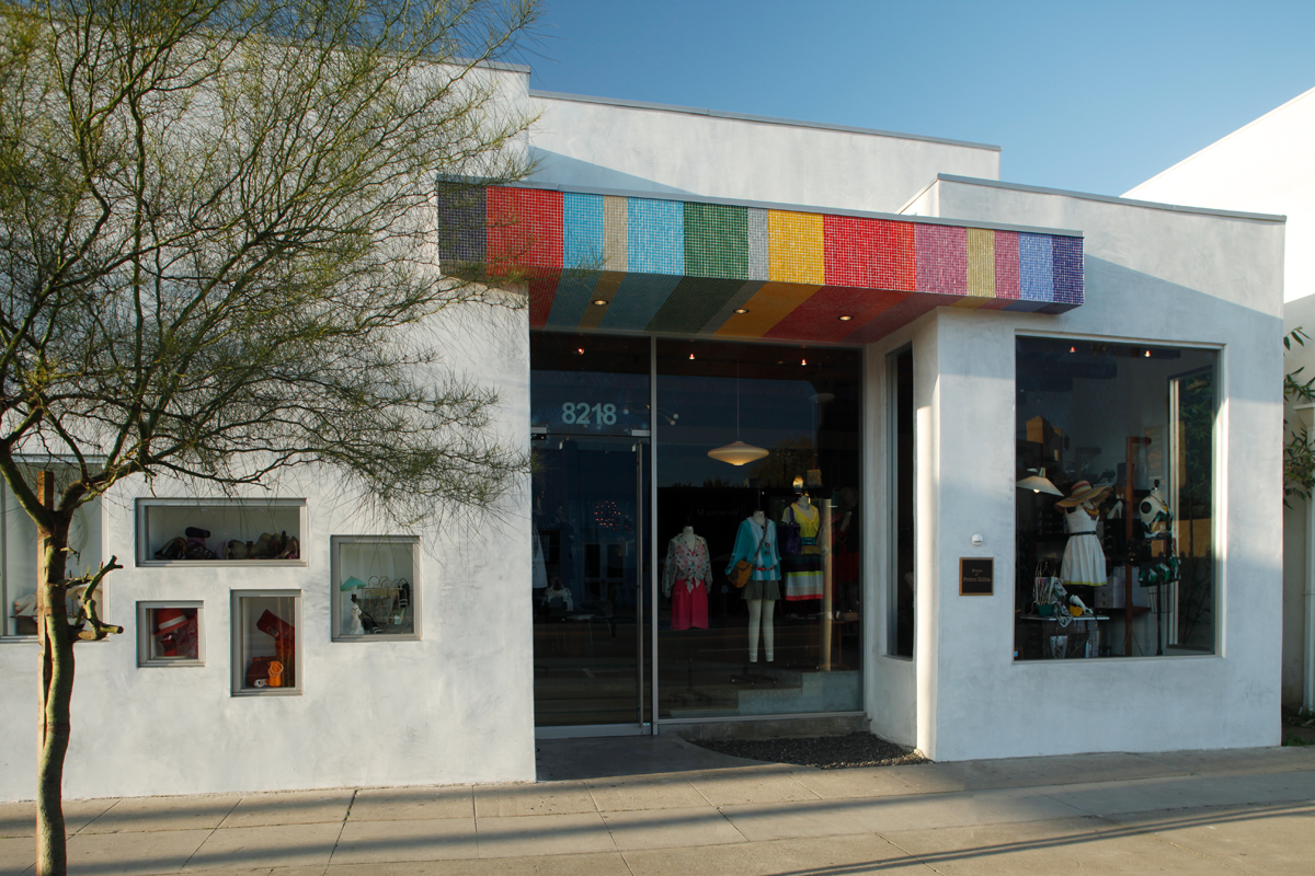 Petro Zilla Retail March Studio