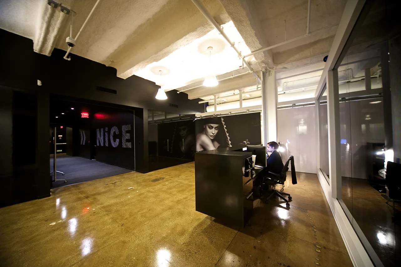 NiCE ltd Creative Office March Studio