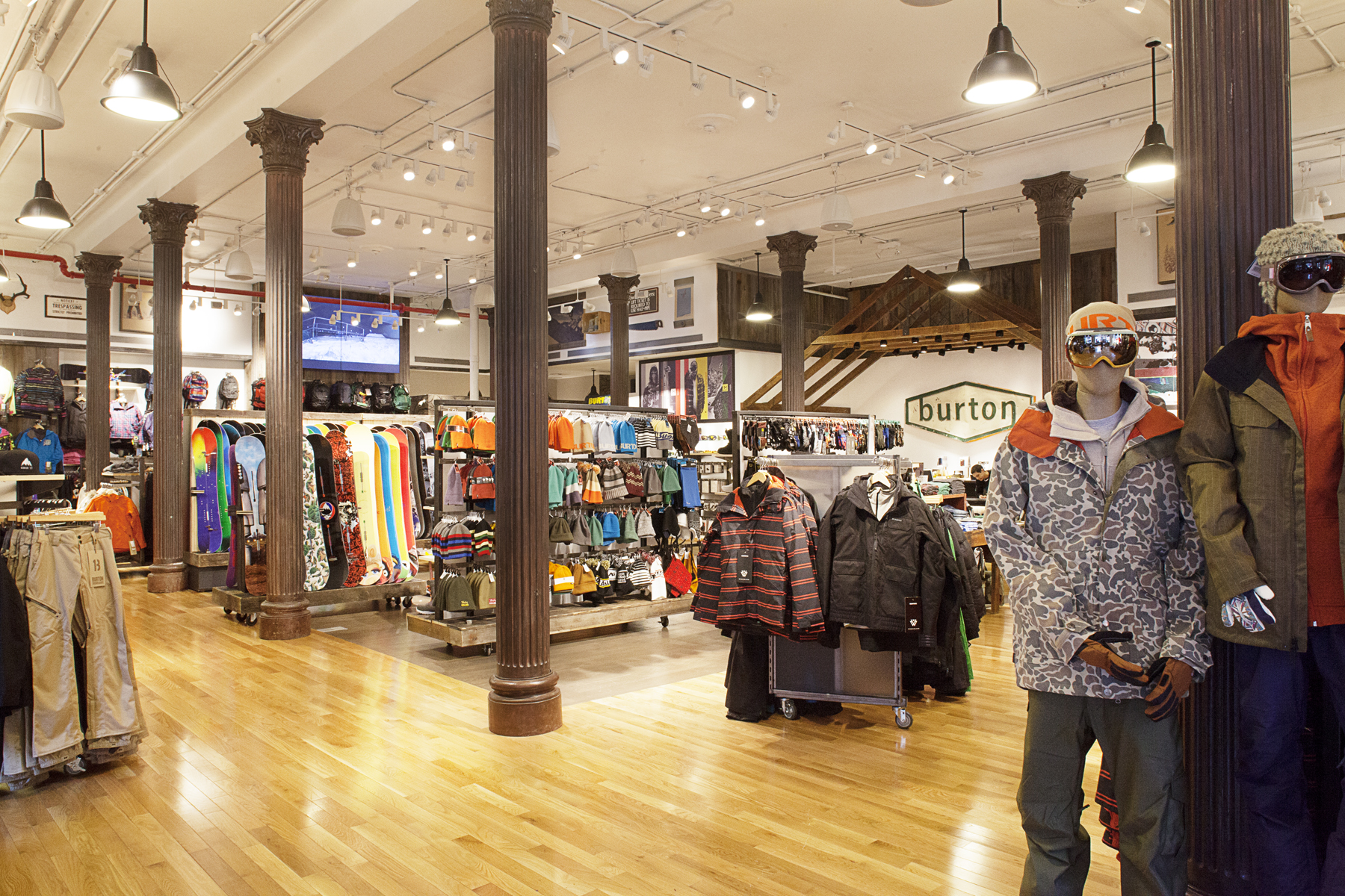 Burton Snowboards. Tobin Parnes Design. NY. Retail Design. Sales Area.