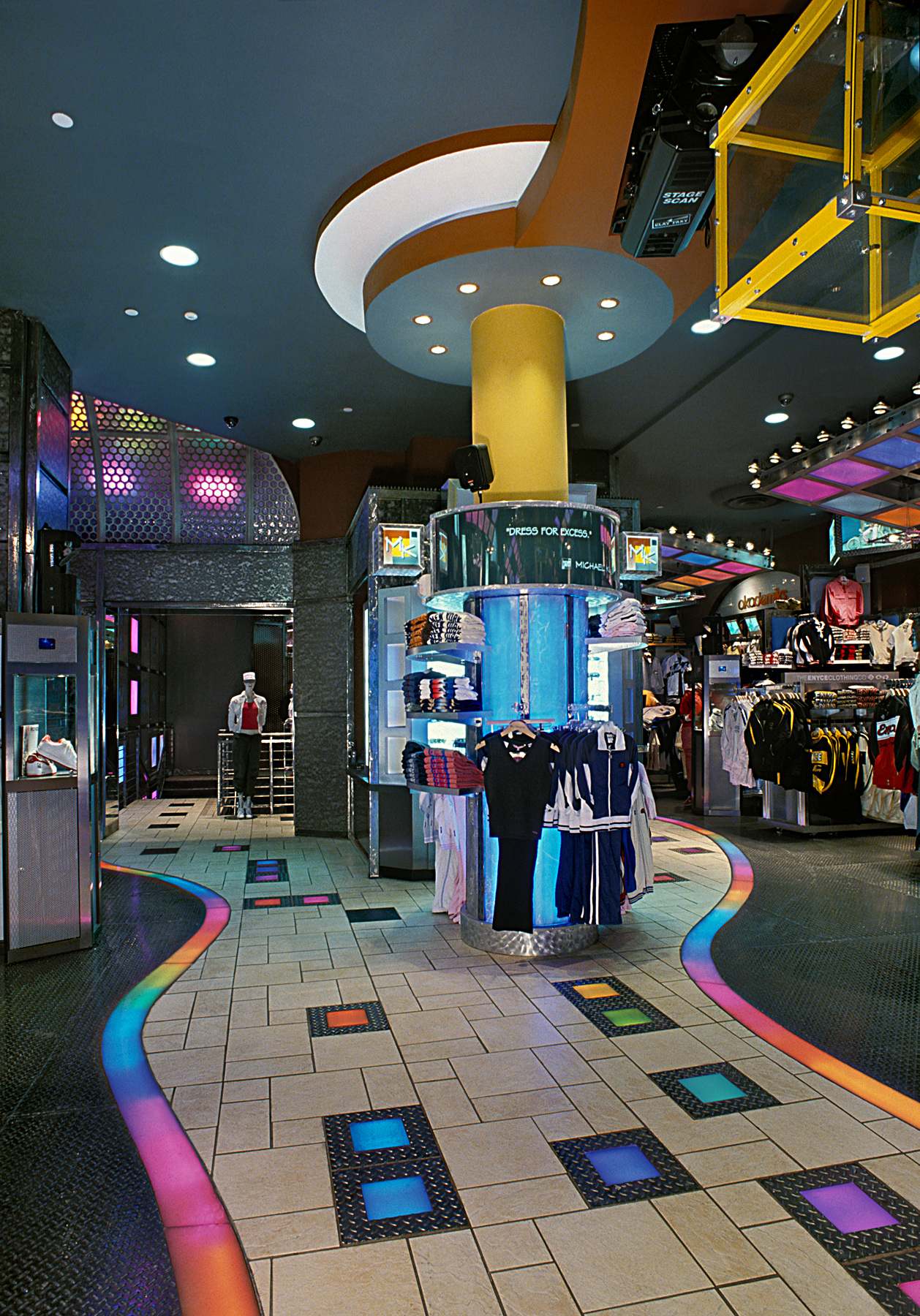 Michael K.. Tobin Parnes Design. NY. Retail Design. Sales Area.