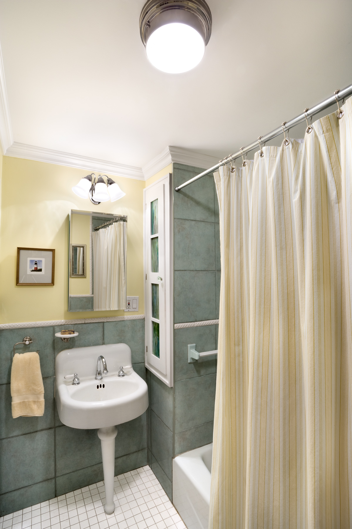 Historic Brownstone Residence. Tobin Parnes Design. Brooklyn, NY. Residential. Bathroom.