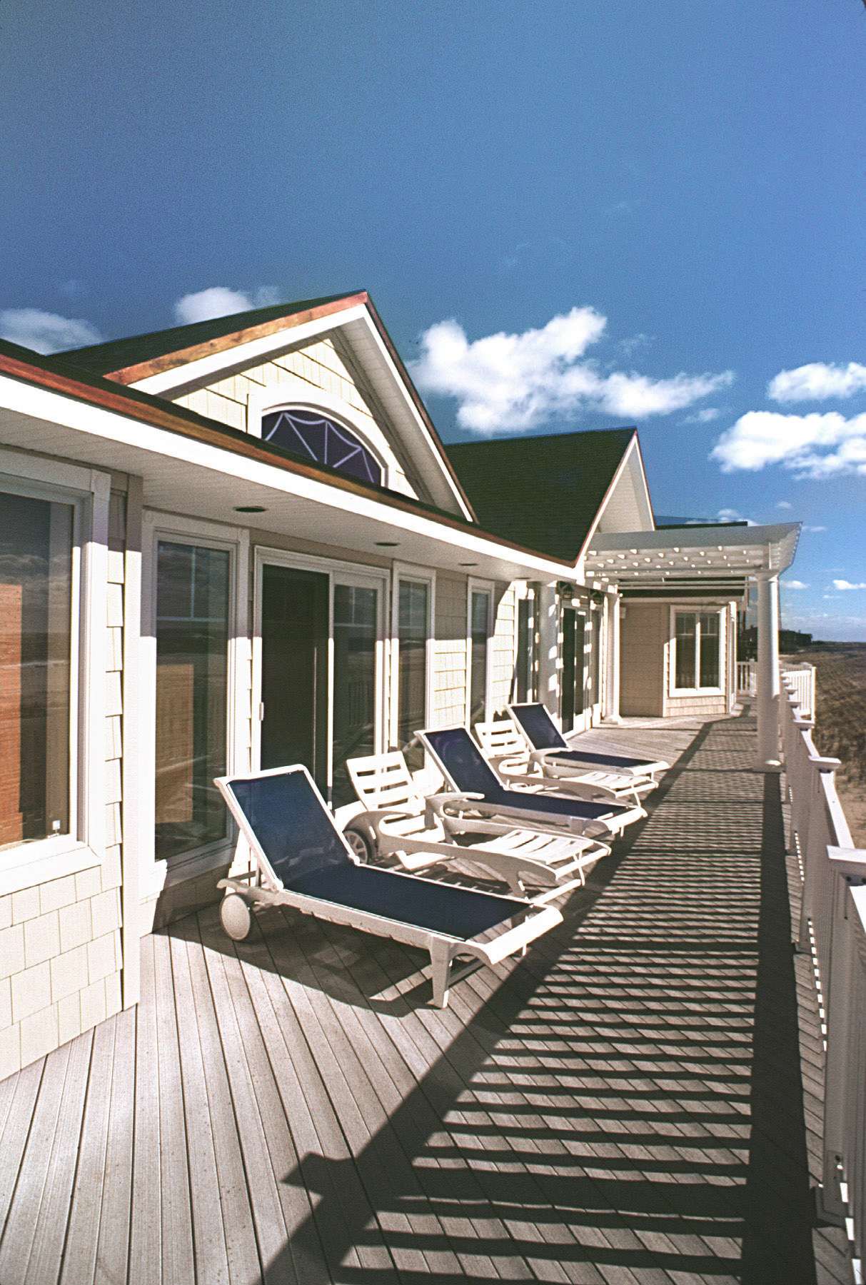 Beach House. Tobin Parnes Design. Residential. Deck View.