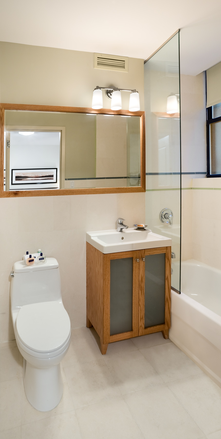 Tobin Parnes Design. NYC. Hospitality Design. Private Bath.