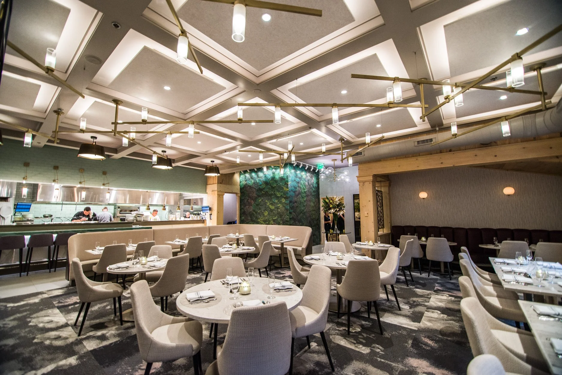 181019_FB_Lower Dining Room.jpg