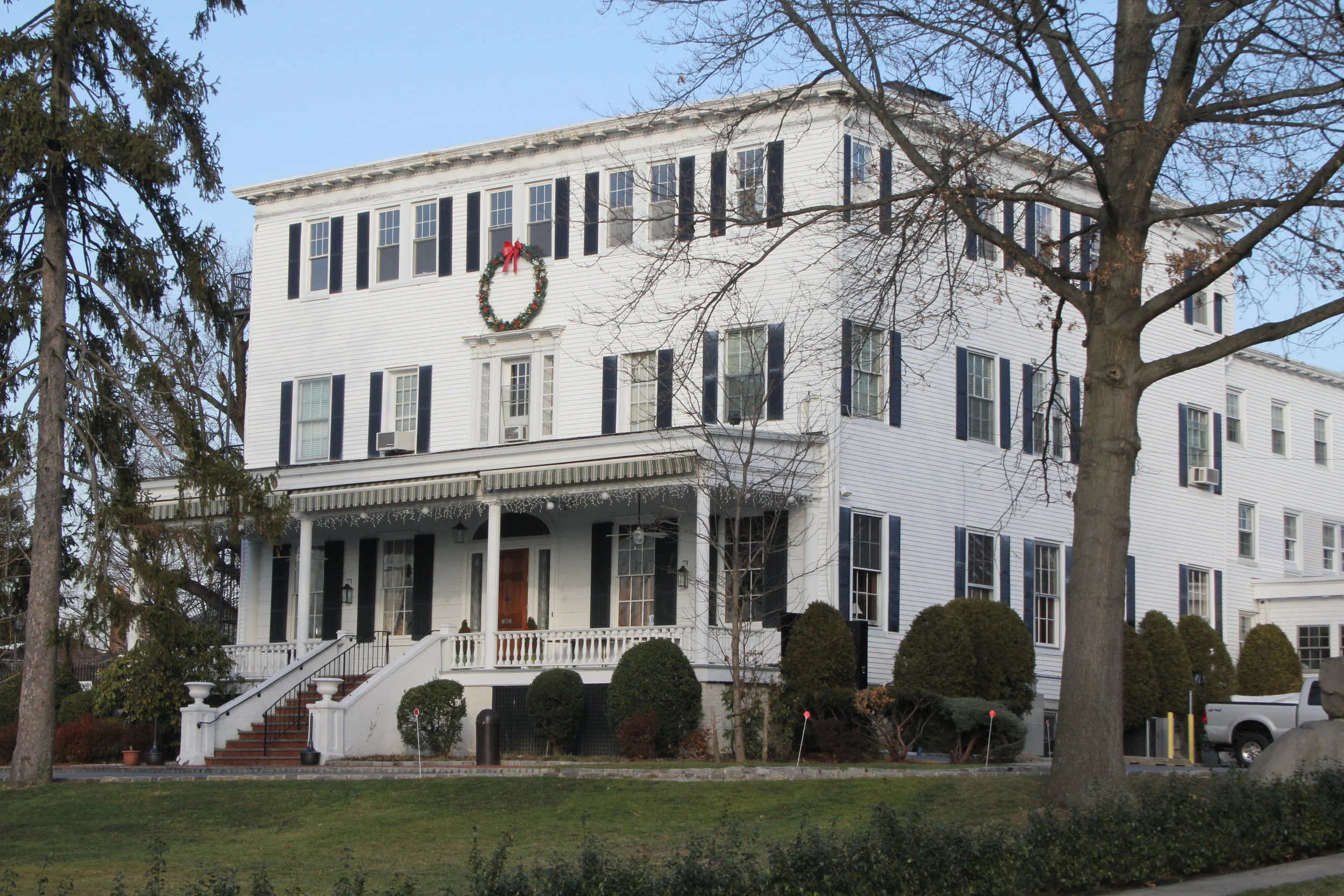 The Douglaston Club