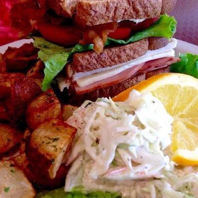 Eiffel Tower sandwich.jpg