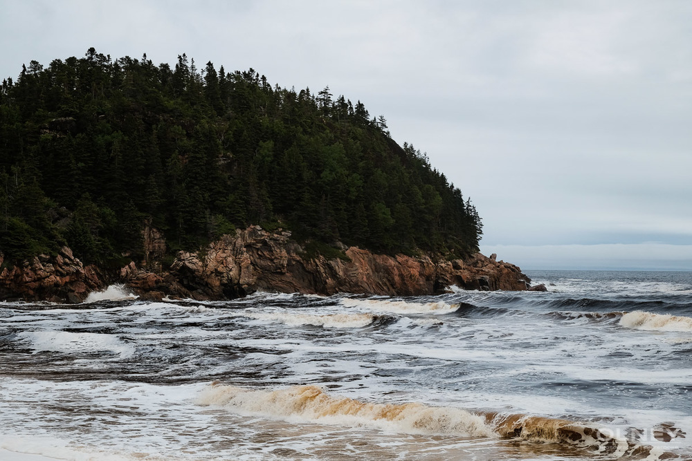 Where the black river meets the sea on Cabot trail olney photographe sherbrooke