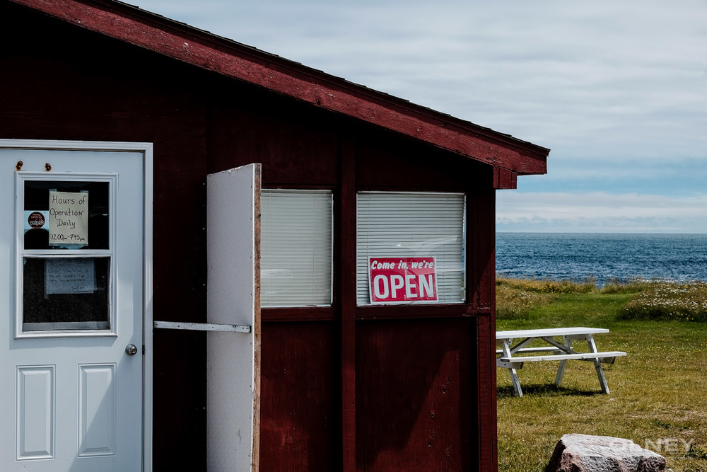 We're open in Nova Scotia olney photographe sherbrooke