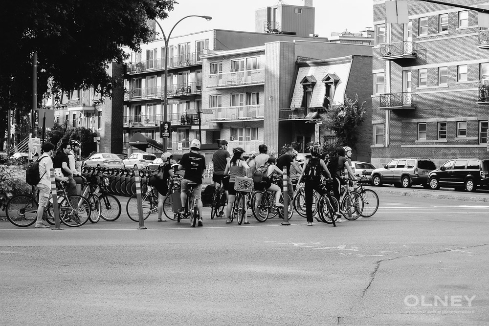 Bicycles jam in Montreal in black and white by OLNEY photographe Sherbrooke