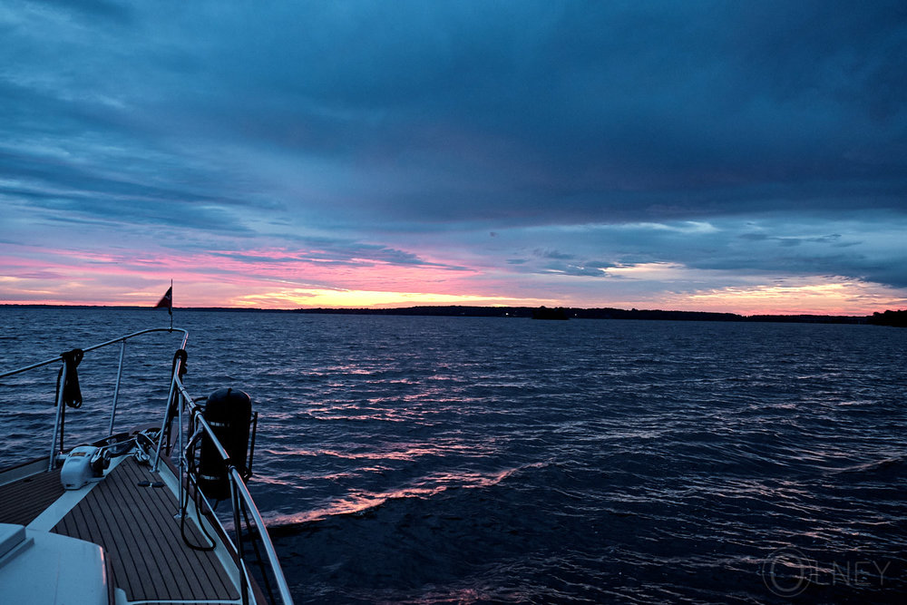 sunrise on lac des deux-montagnes QC