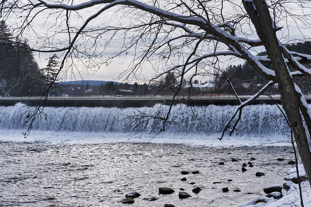 barrage drummond sur la rivière magog à sherbrooke qc