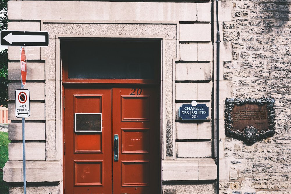 Entrée sur rue Dauphine, Québec