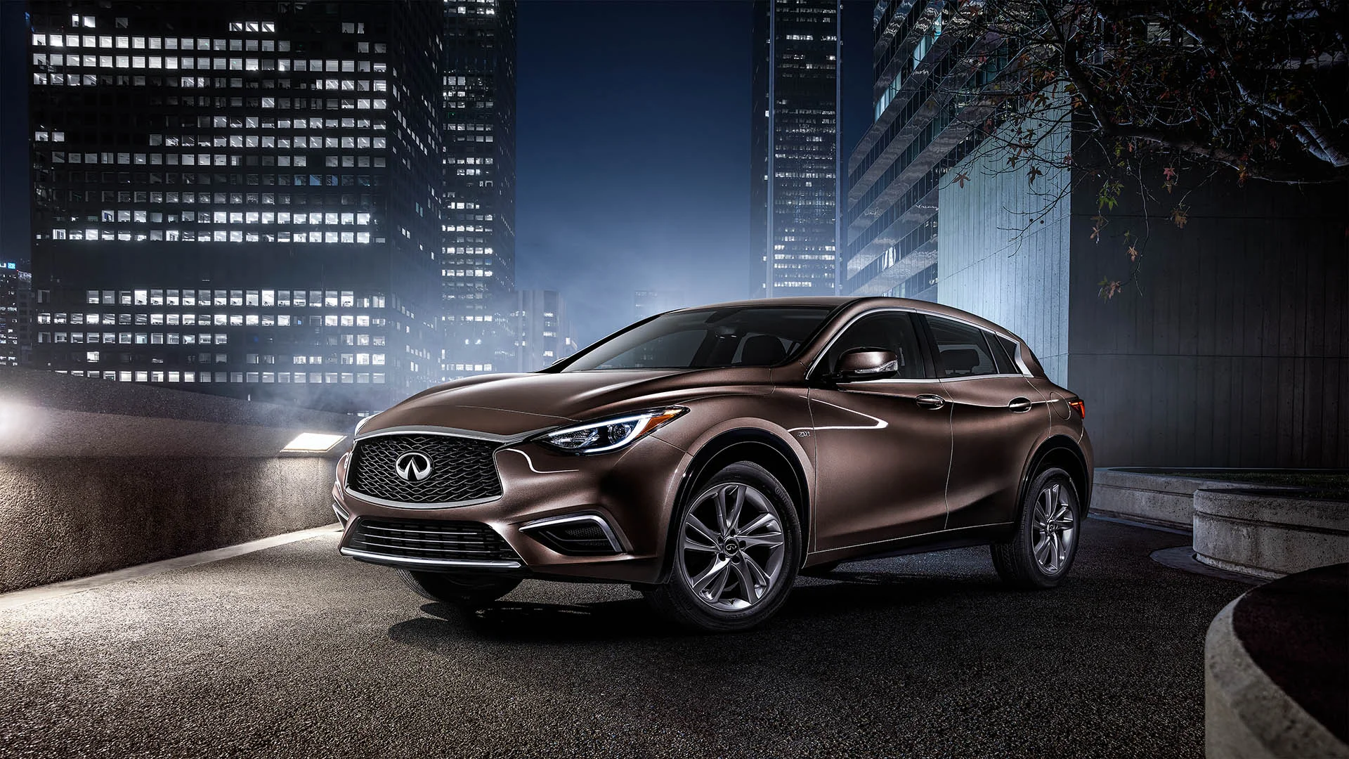 dw_1801_infiniti_Master_comp_01_w5_1920pxl.jpg