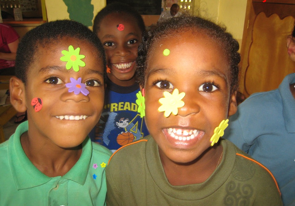 Dominica kids.jpg