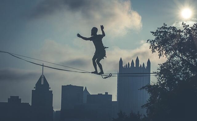 Good morning Pittsburgh. Here is a photo from a shoot for @3riversoutdoorco a while back. @steelcityslackers doing their thing above the skyline.