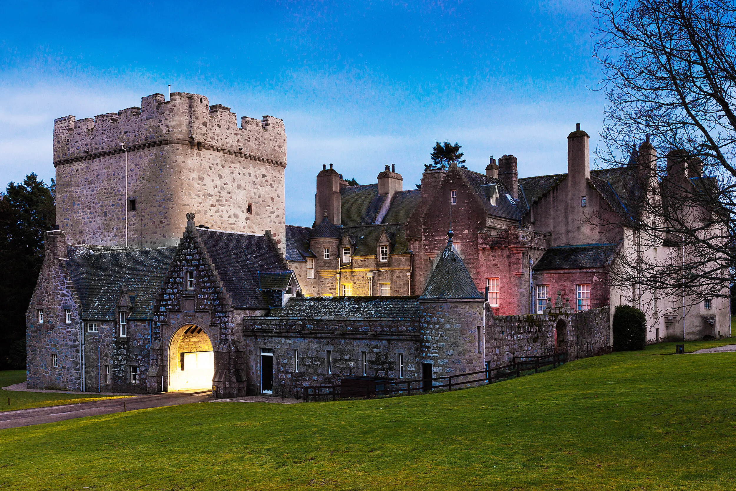 Small Castle Wedding Venues in Scotland — Destination Weddings Scotland