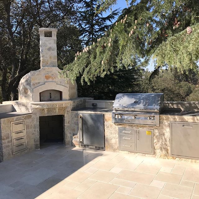 BBQ, Pizza oven and patio we finished in Los Gatos