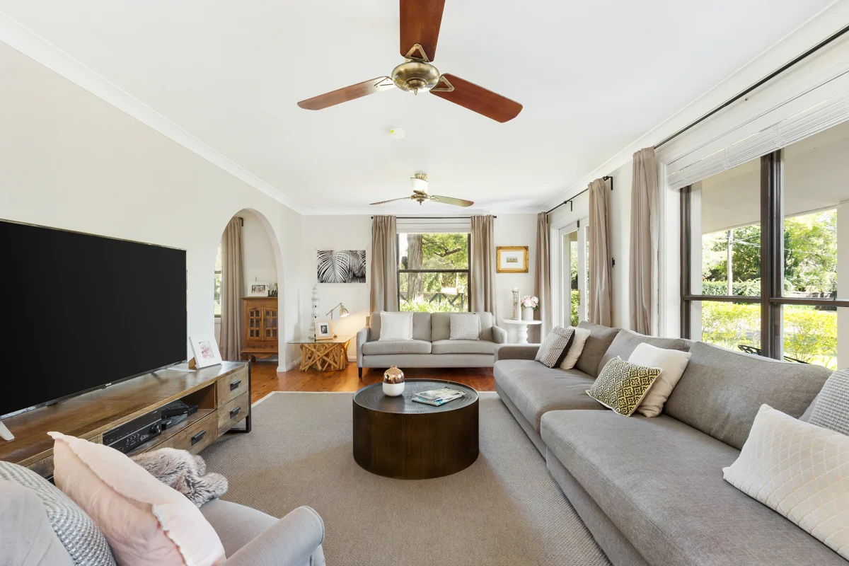 SOLD 35a Kenthurst RD St Ives — Lane & Place Real Estate