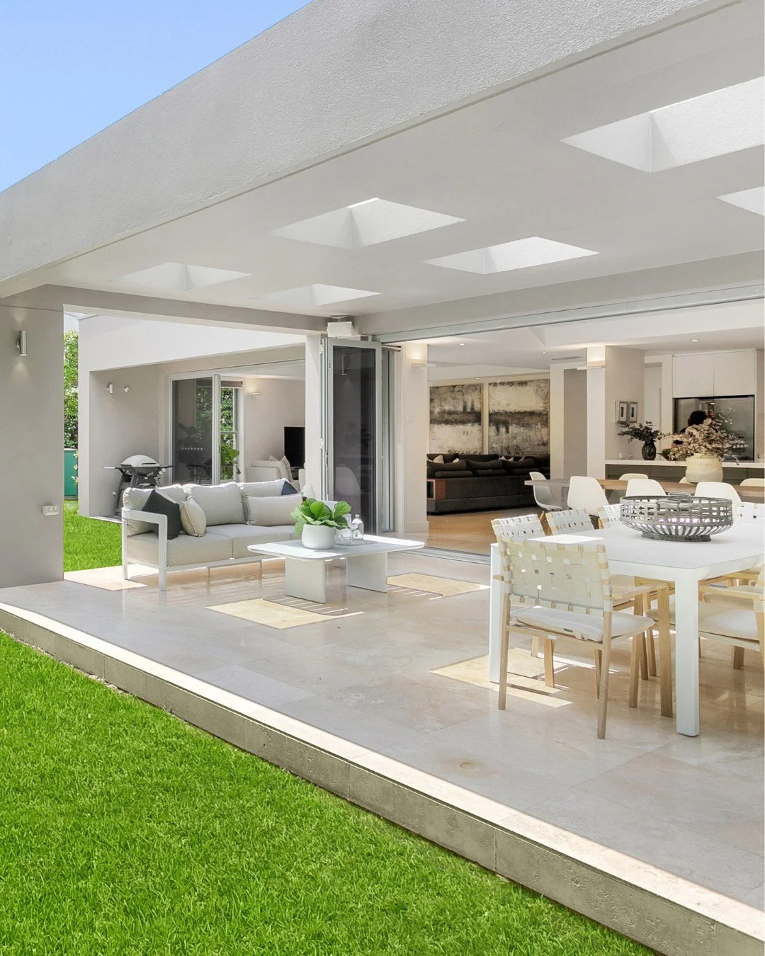 .⁠
⁠
🏡 Coming Soon!⁠
⁠
A spacious 5-bedroom family home with pool &amp; tropical gardens is about to hit the market! 🔑⁠
⁠
Be the first to discover this incredible opportunity. If you're looking for your dream home, you won&rsquo;t want to miss this