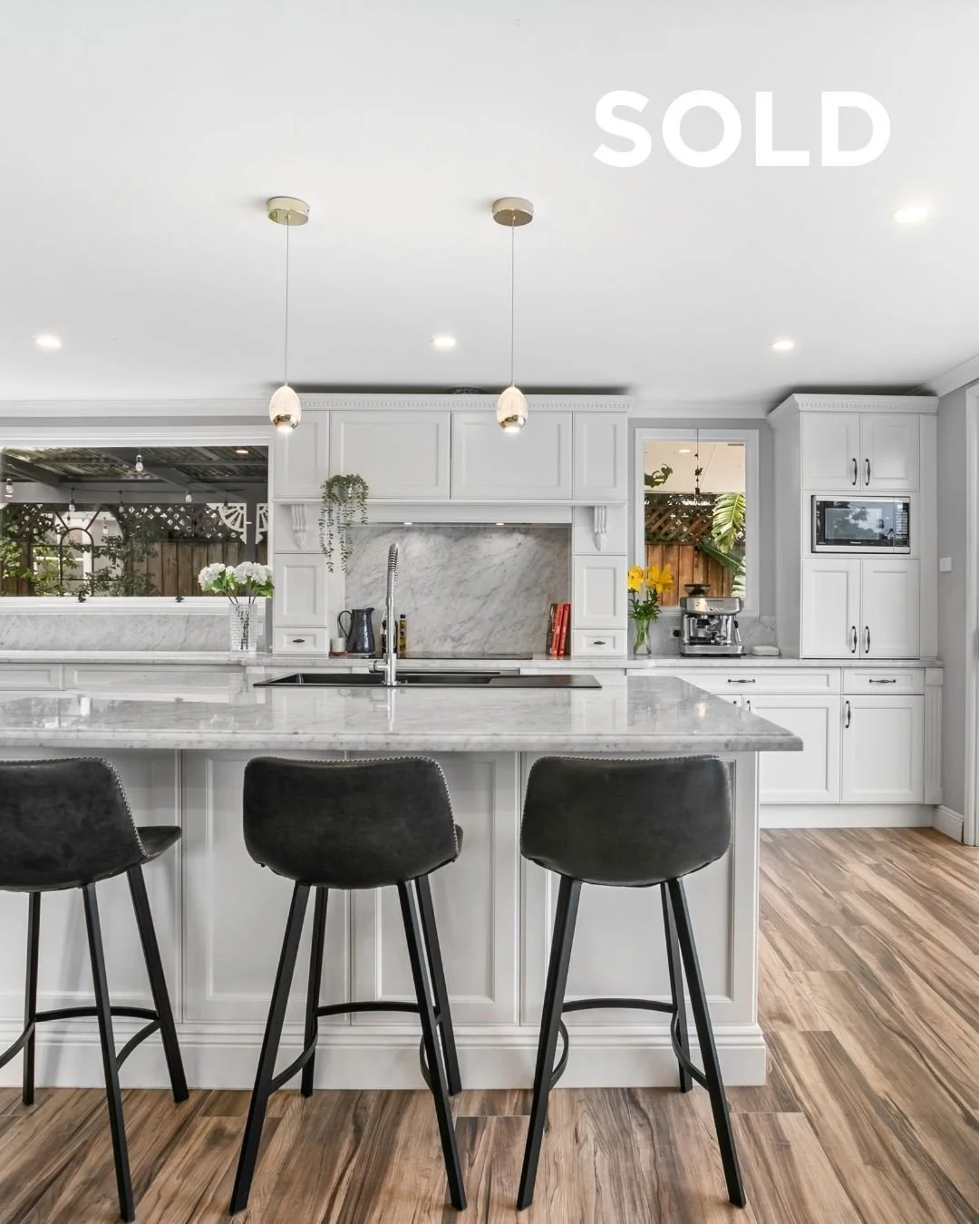 ✅ SOLD | 2 Ulm Avenue, South Turramurra⁠
⁠
4 Bed | 3 Bath | 2 Car | 955sqm⁠
⁠
Congratulations to our wonderful vendors on the sale of this exceptional home. 🏡✨⁠
⁠
Resort-style living, sophisticated interiors, and a location that ticks the boxes for 