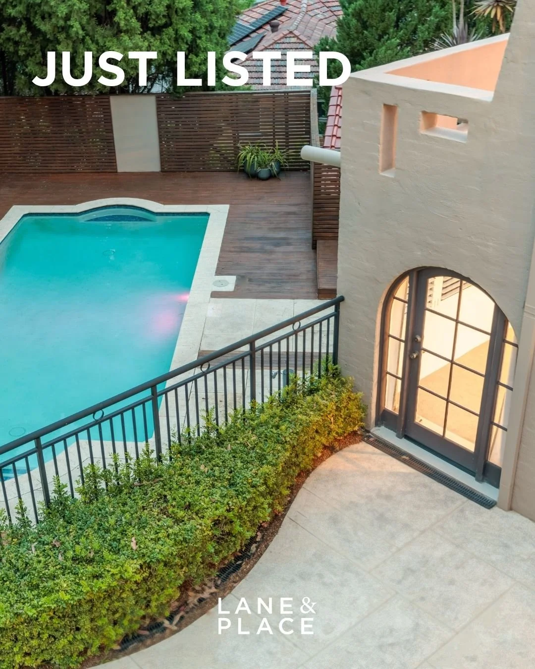 .

JUST LISTED | 9 Blamey Place, St Ives

4 bed | 2 bath | 2 car | 1,014sqm

A little Mediterranean soul on the Upper North Shore. ☀️

Arched windows, rendered walls and mature palms set the tone at this full brick, architect-designed home. It sits o