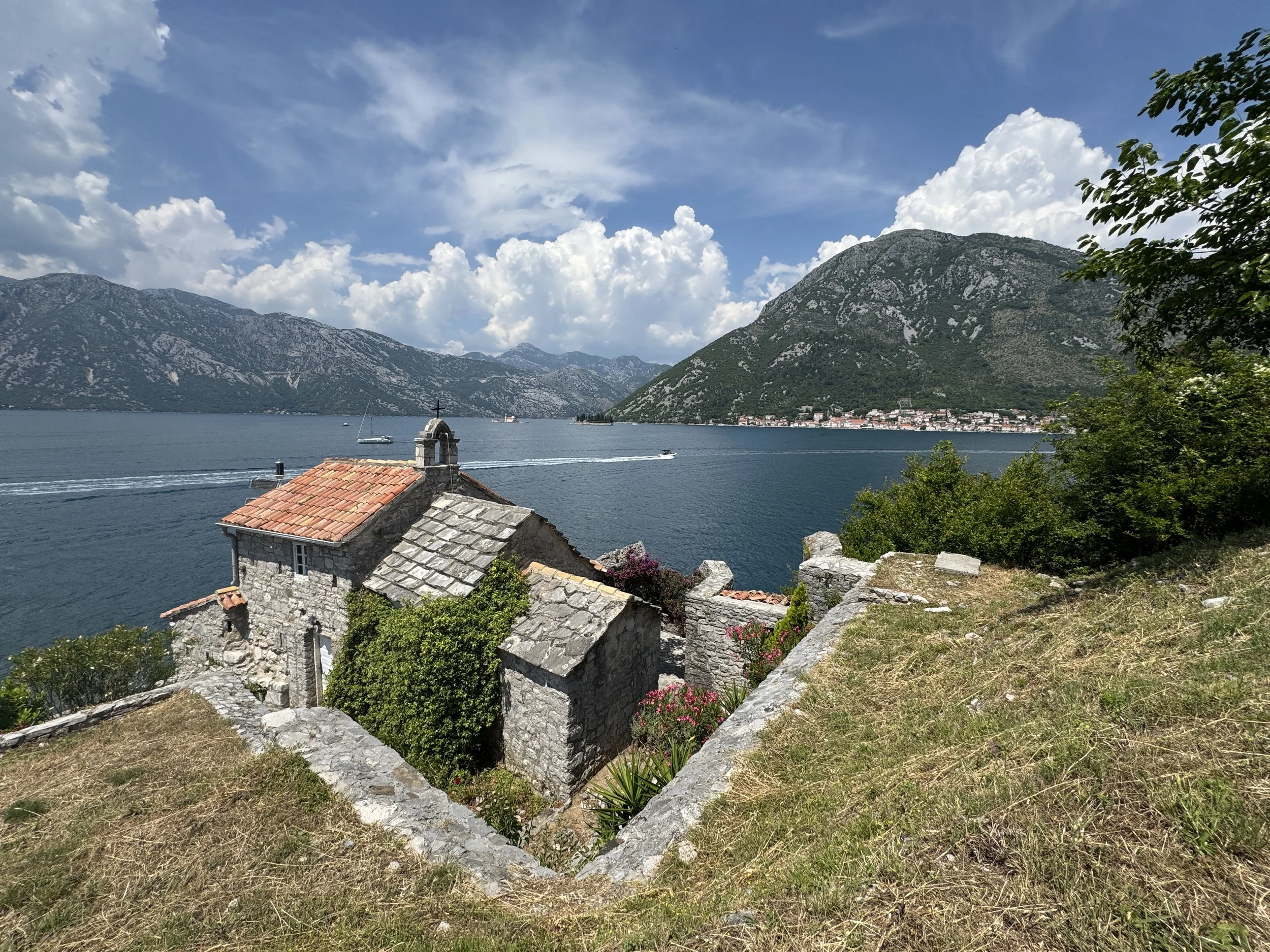 IMG_5044 (1).JPG