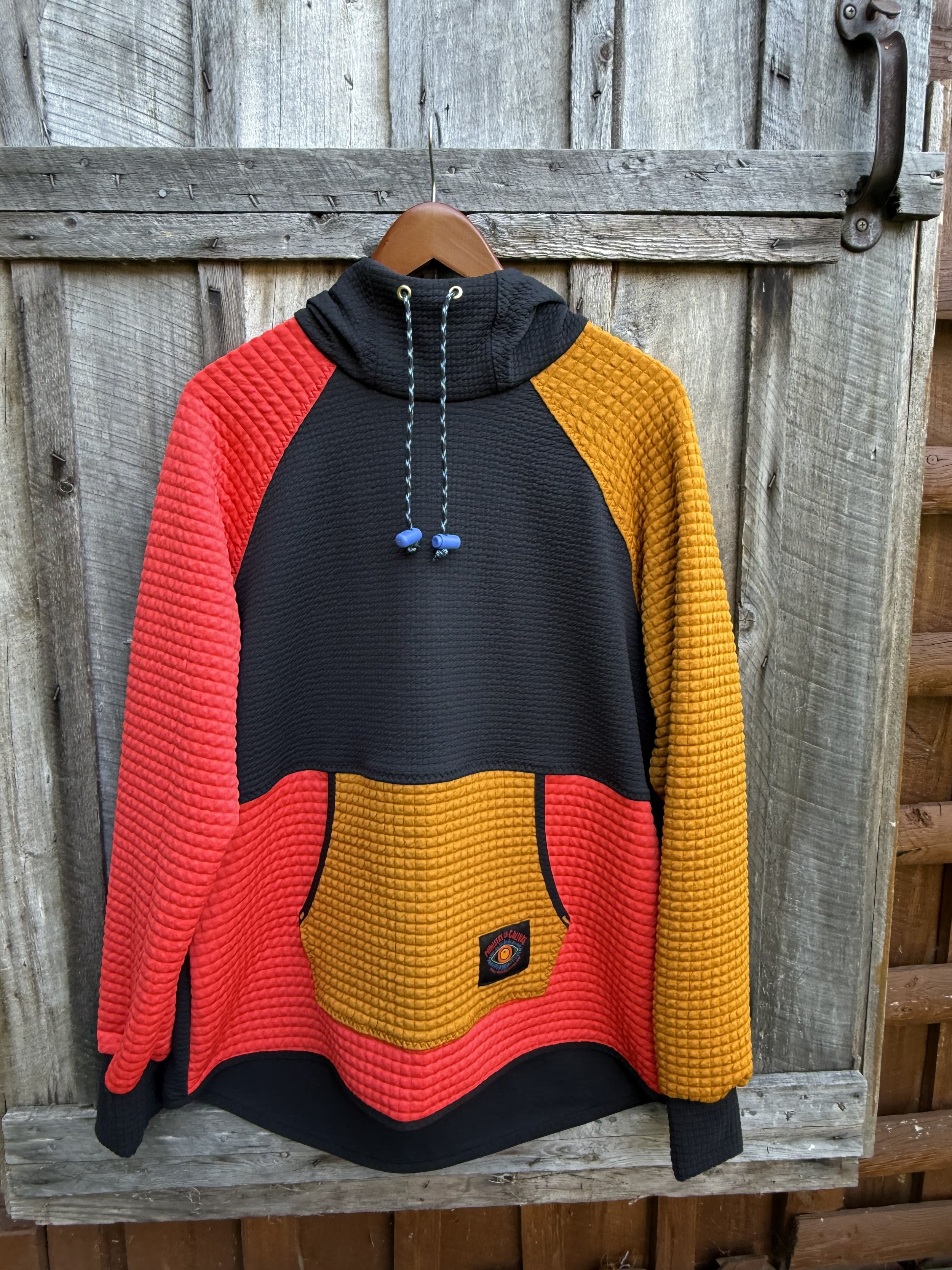 the Willoughby Hoodie in Autumn Black