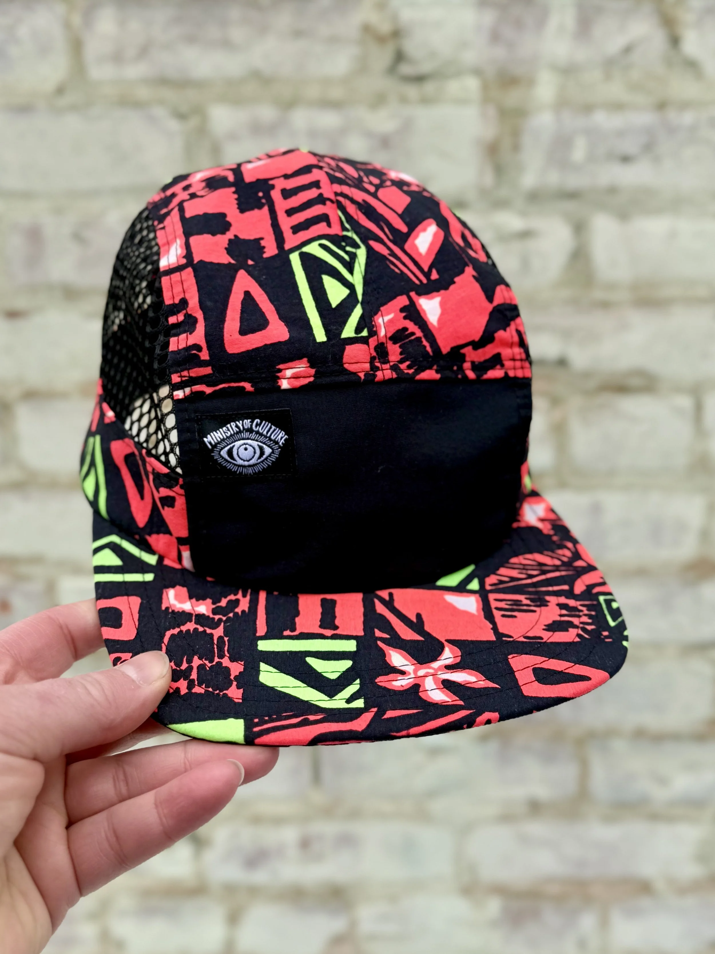 Mesh 5 Panel Surf Hat - Red Signal Flag