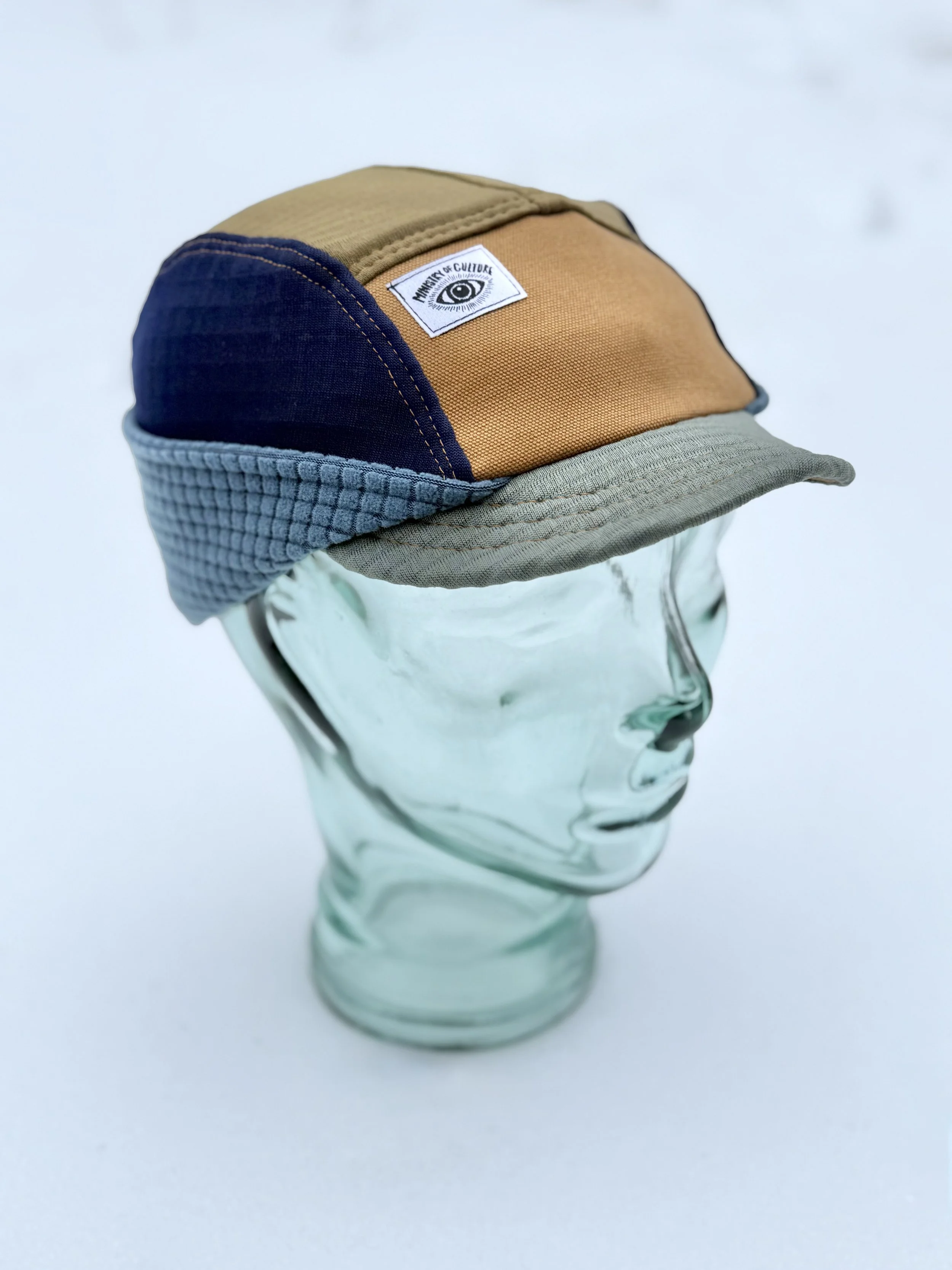 Micro Brim Backcountry Hat in Navy and Tobacco Combo