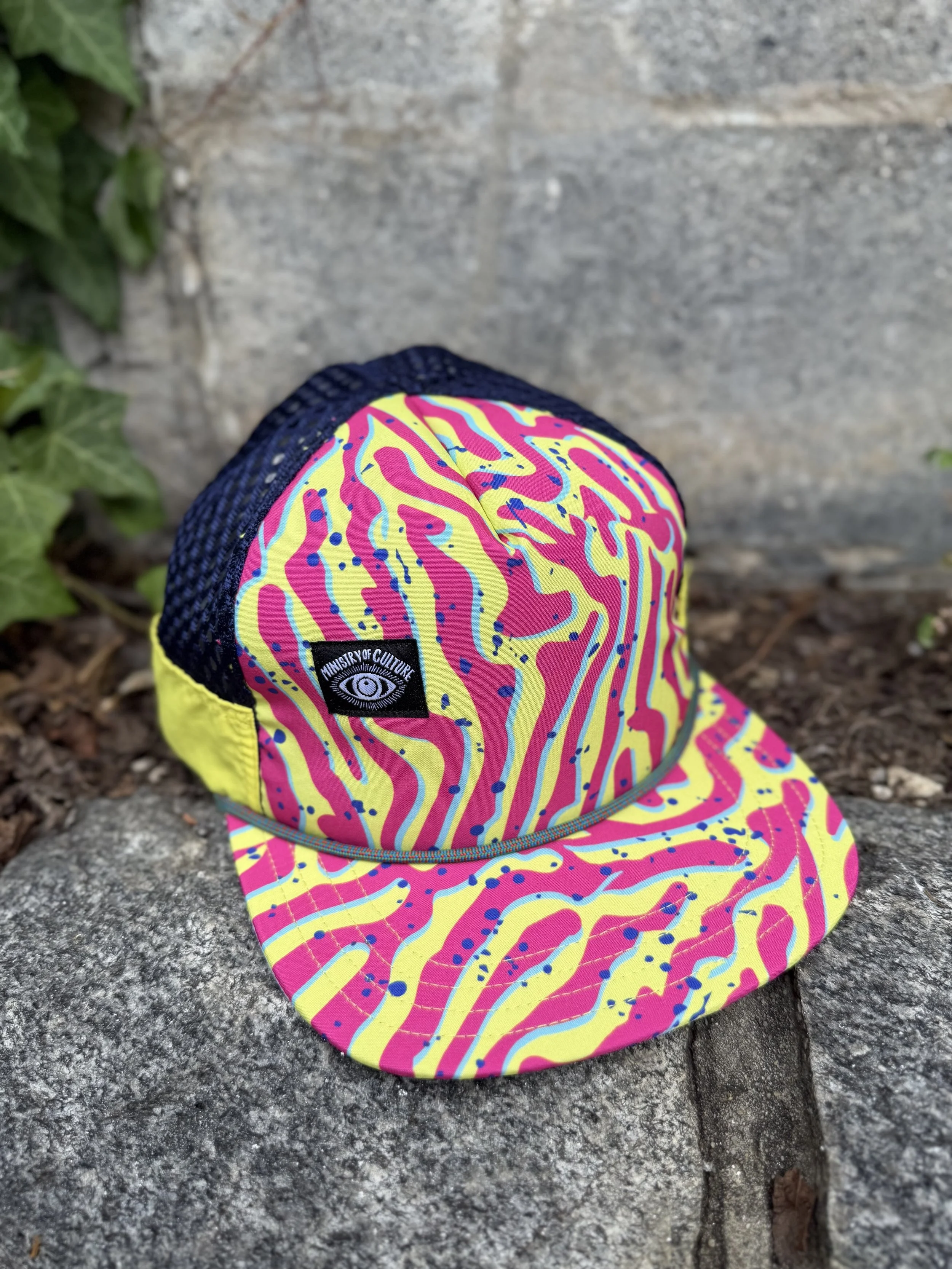 Wave Pool Mesh Pinch Front Surf Hat