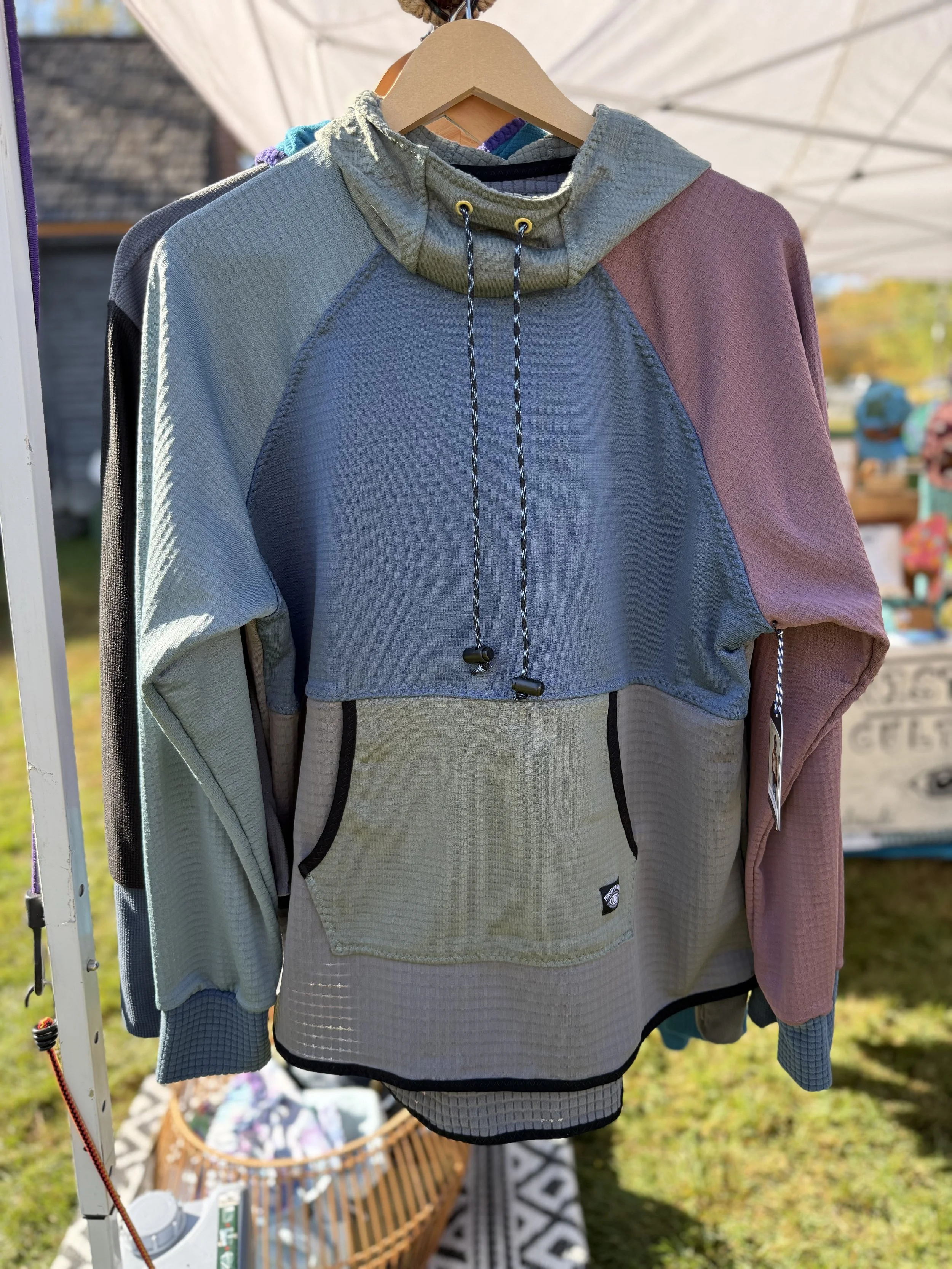 Special Order for Della -Power Grid Willoughby Hoodie in Pastels