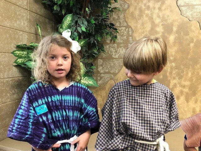 Girl boy (Small).jpeg