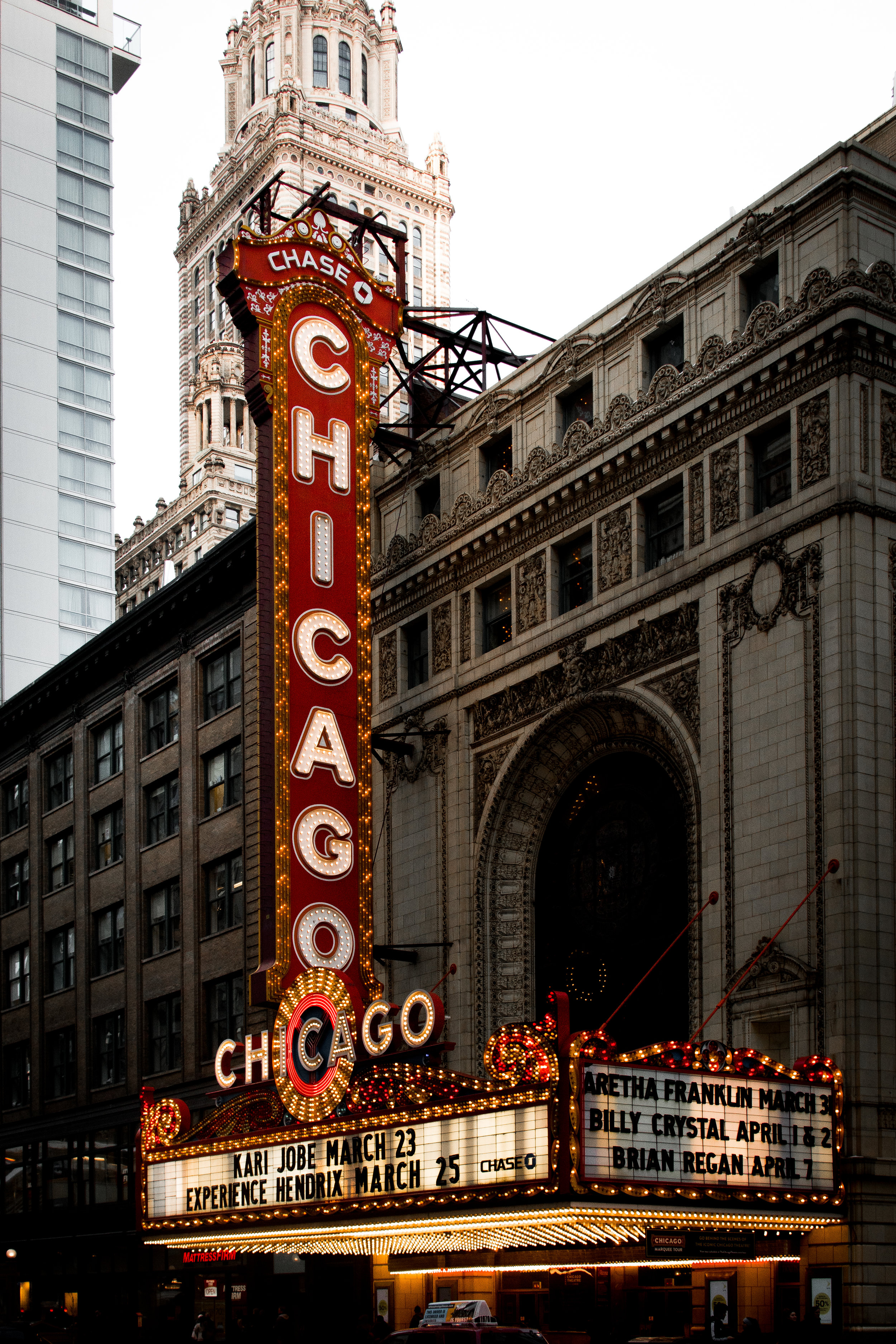 chicago theatre-1.jpg