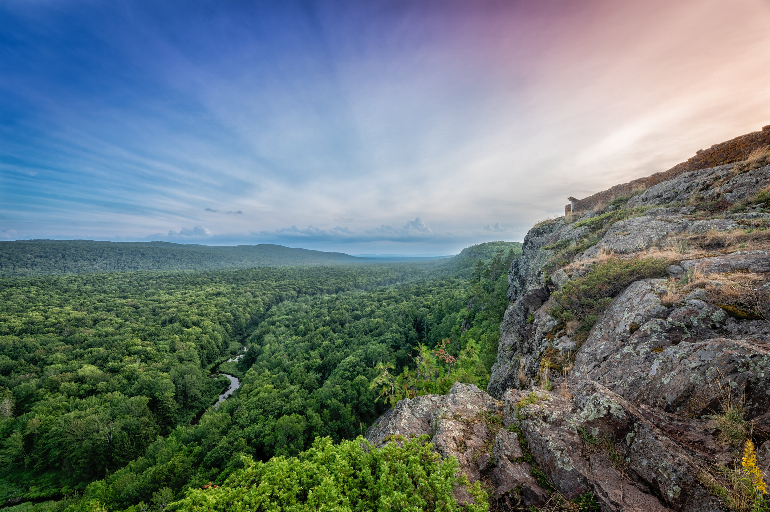 Lake of the clouds3-1.jpg