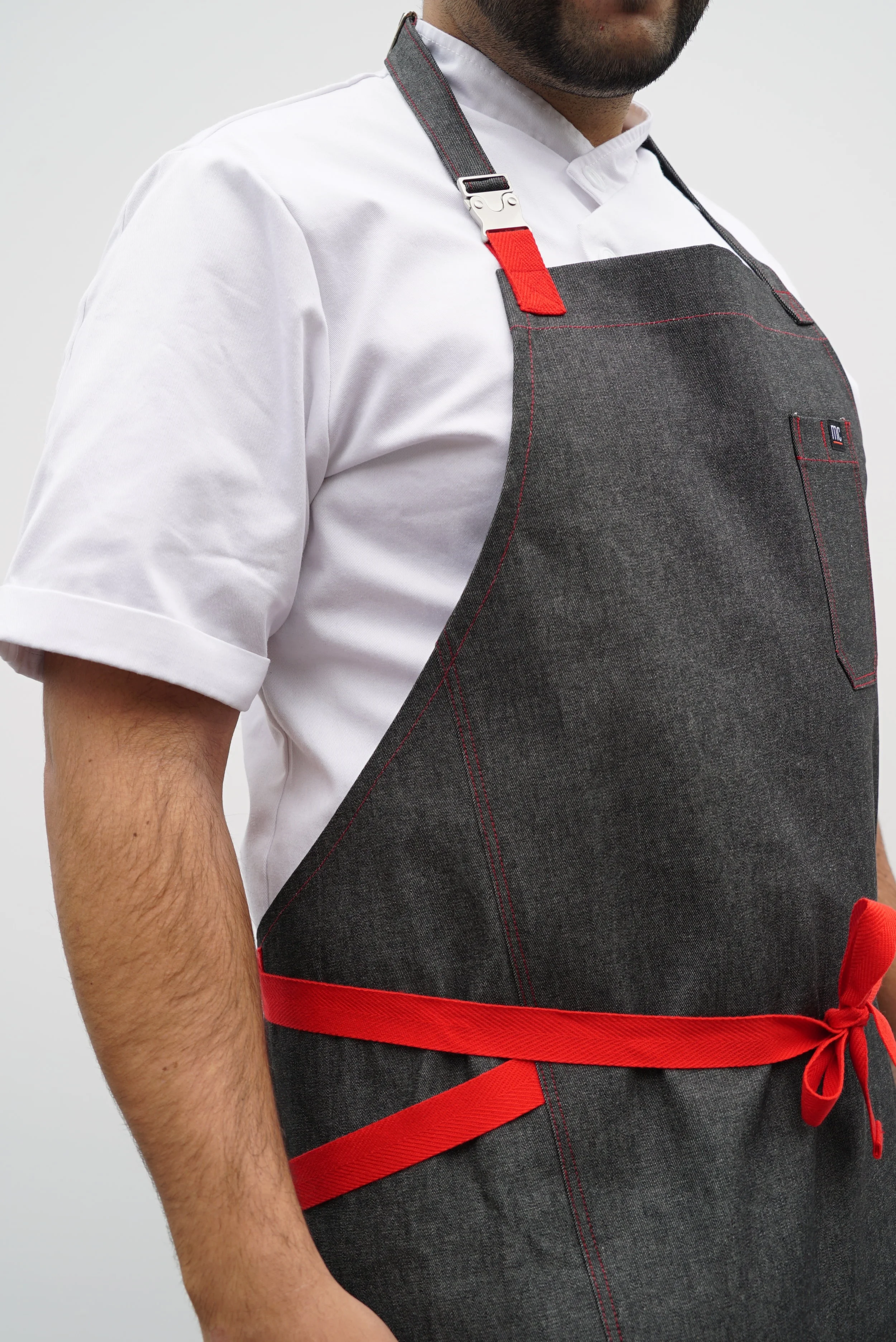 LAVAL_apron_strap-side.JPG