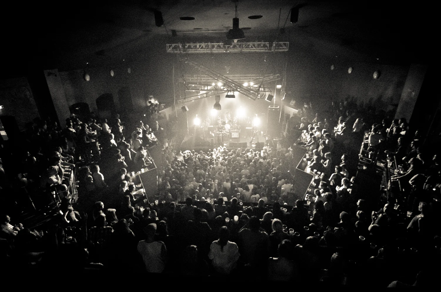 Metropolis_Wednesday_20130424_Black Seeds-9152.jpg