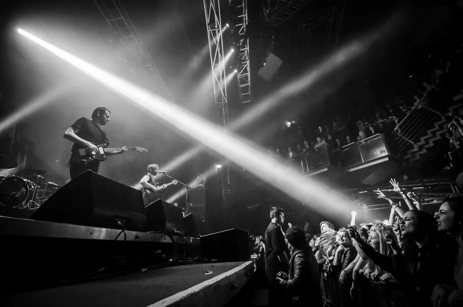 Foals_Metro City_20130922-4163.jpg