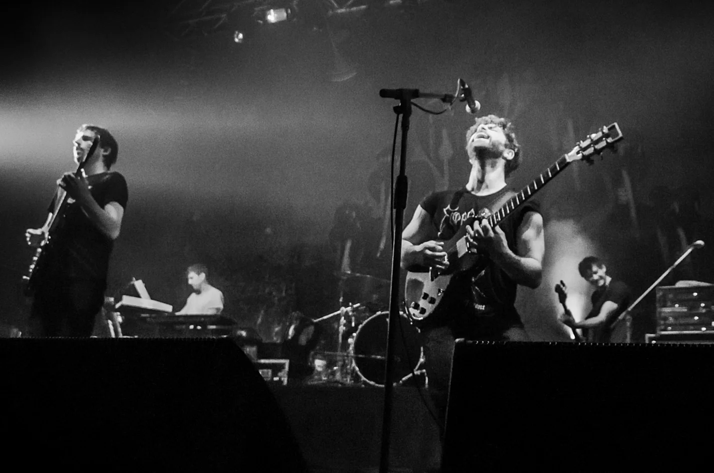 Foals_Metro City_20130922-4186.jpg