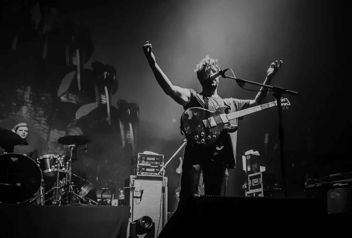 Foals_Metro City_20130922-4297-Edit.jpg