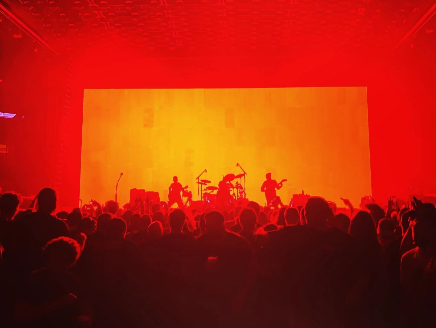 Rage Against the Machine
Madison Square Garden 
August 14th 2022
#thatfirstsong 
#comewithitnow 
#bullsonparade 
#rageagainstthemachine 
#notsinceiwasateenager 
#bigdayout1996 #flashbackweekend 
#tommorello #zakdelarocha #timcommerford #bradwilk #rat