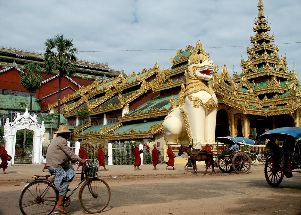 038-Temple Area-Bago.jpg