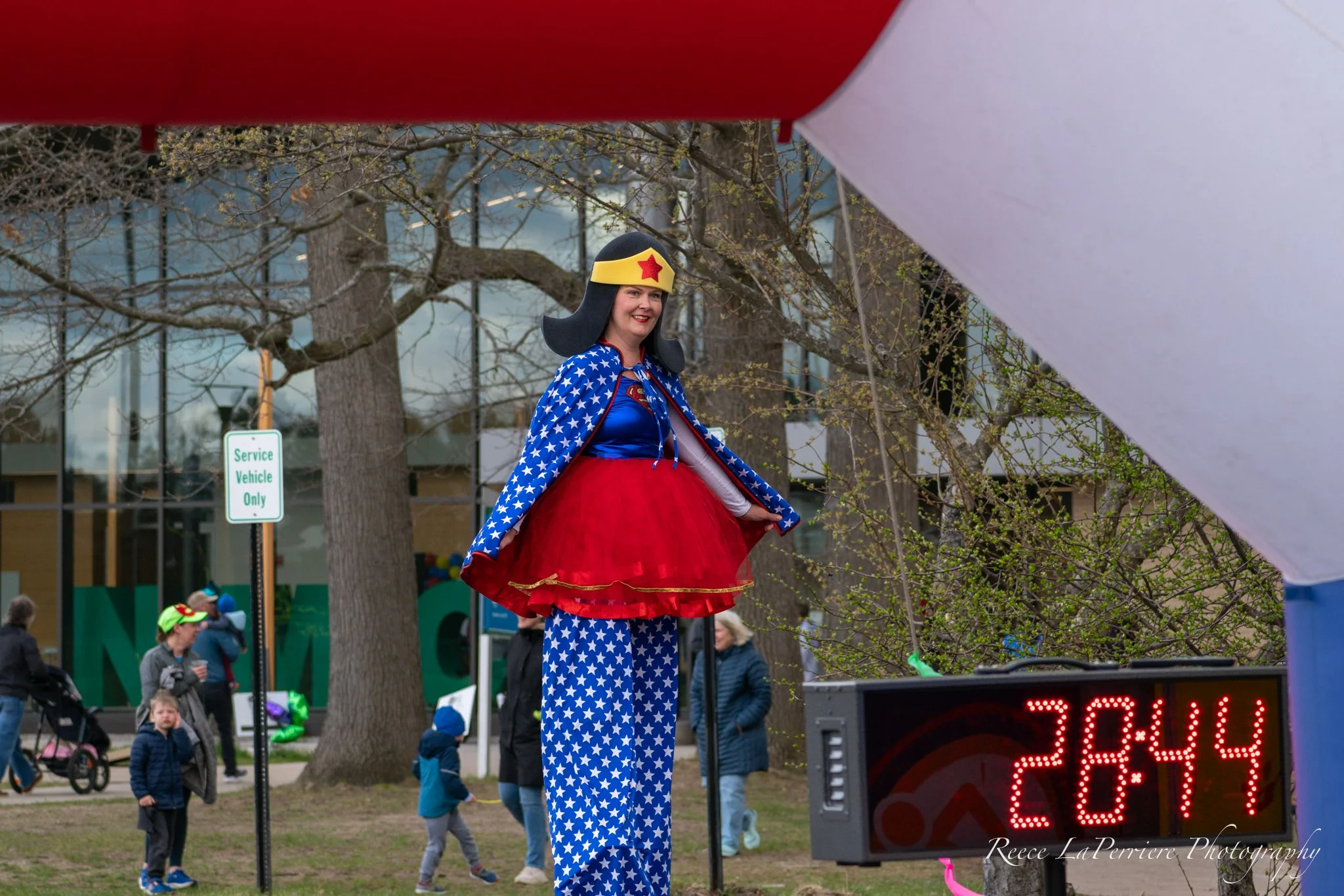 BigLittleHeroRace-256.jpg