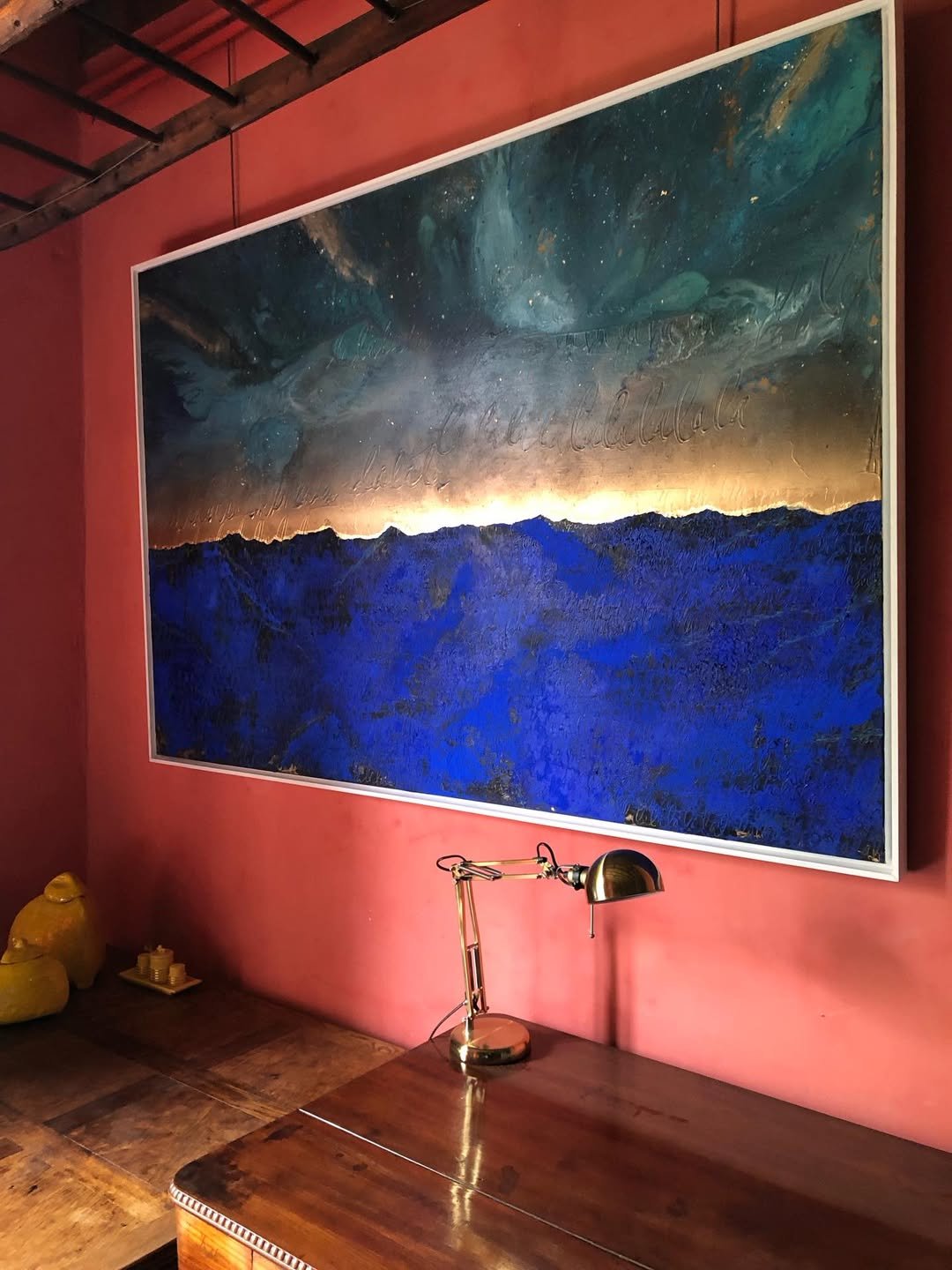 Ce tableau a trouvé un mur parfait en attendant que je le récupère après l’expo à la Caval’Arte  (2).jpg