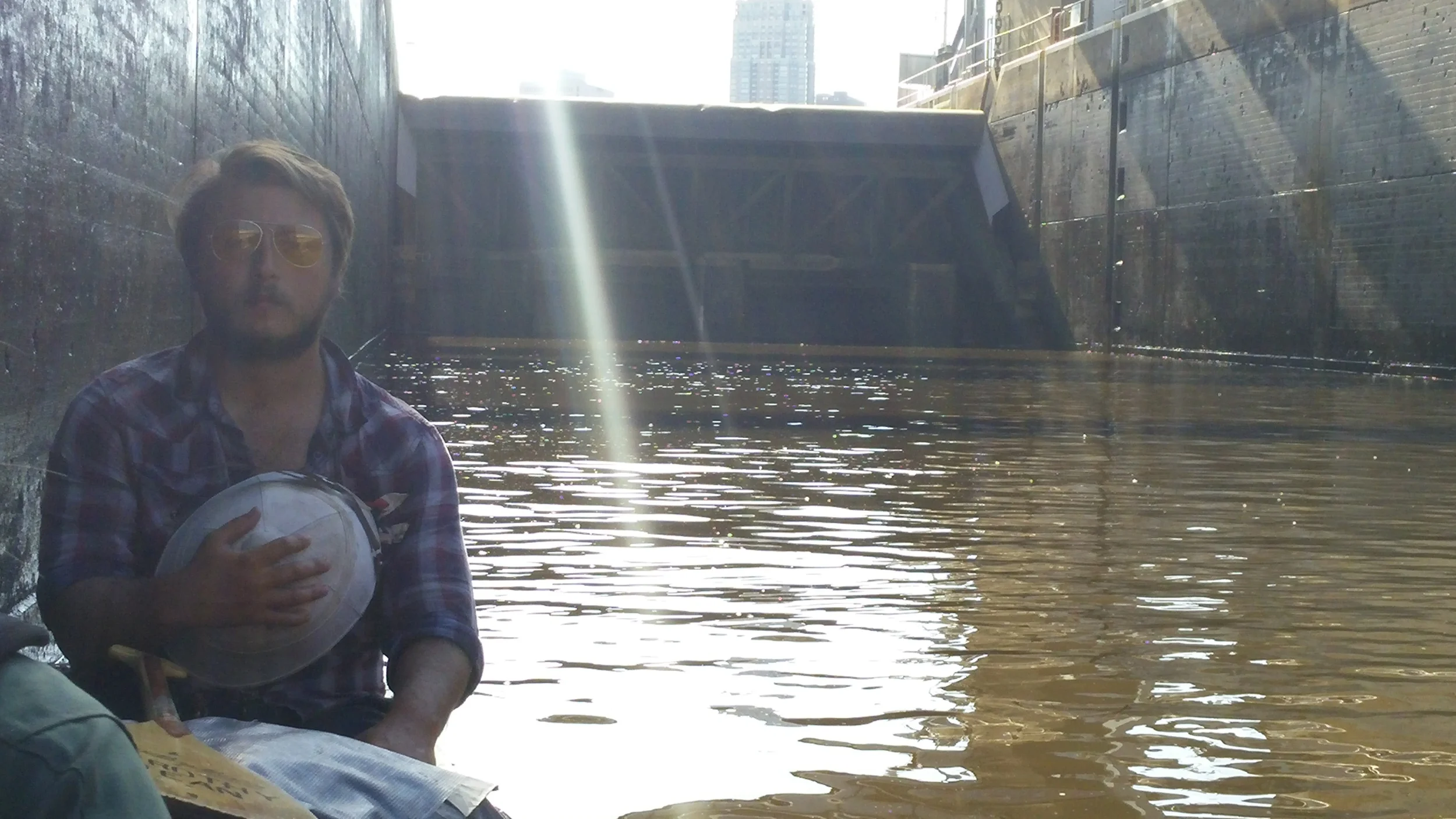A righteous soul finds the light in Lock No. 1