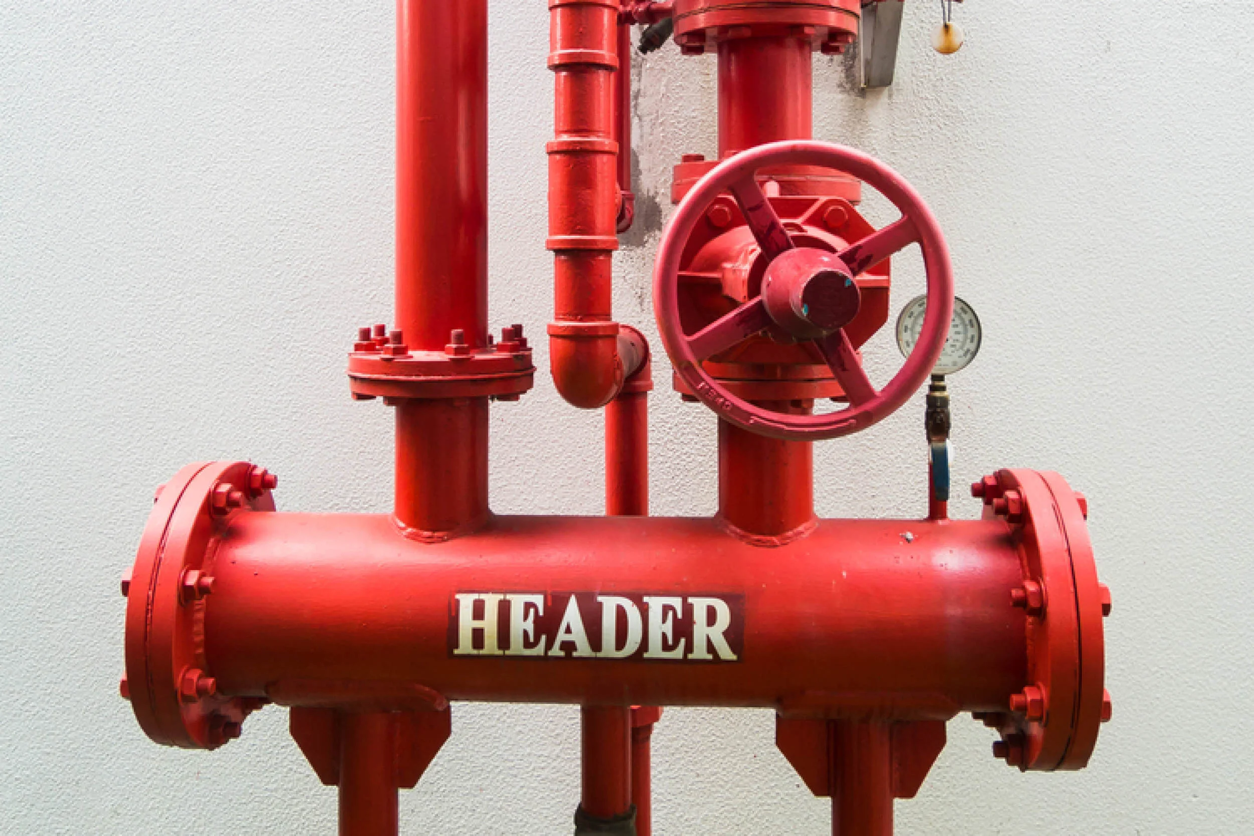 We custom fabricate: stainless steel/ headers/manifolds for the piping industry .
