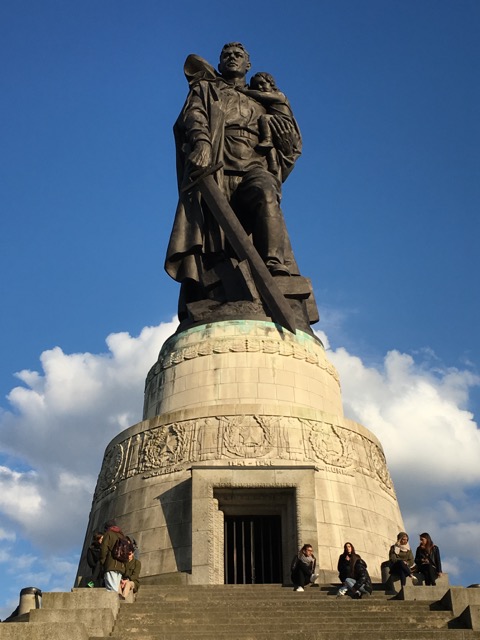 Treptower - 25 of 29.jpg